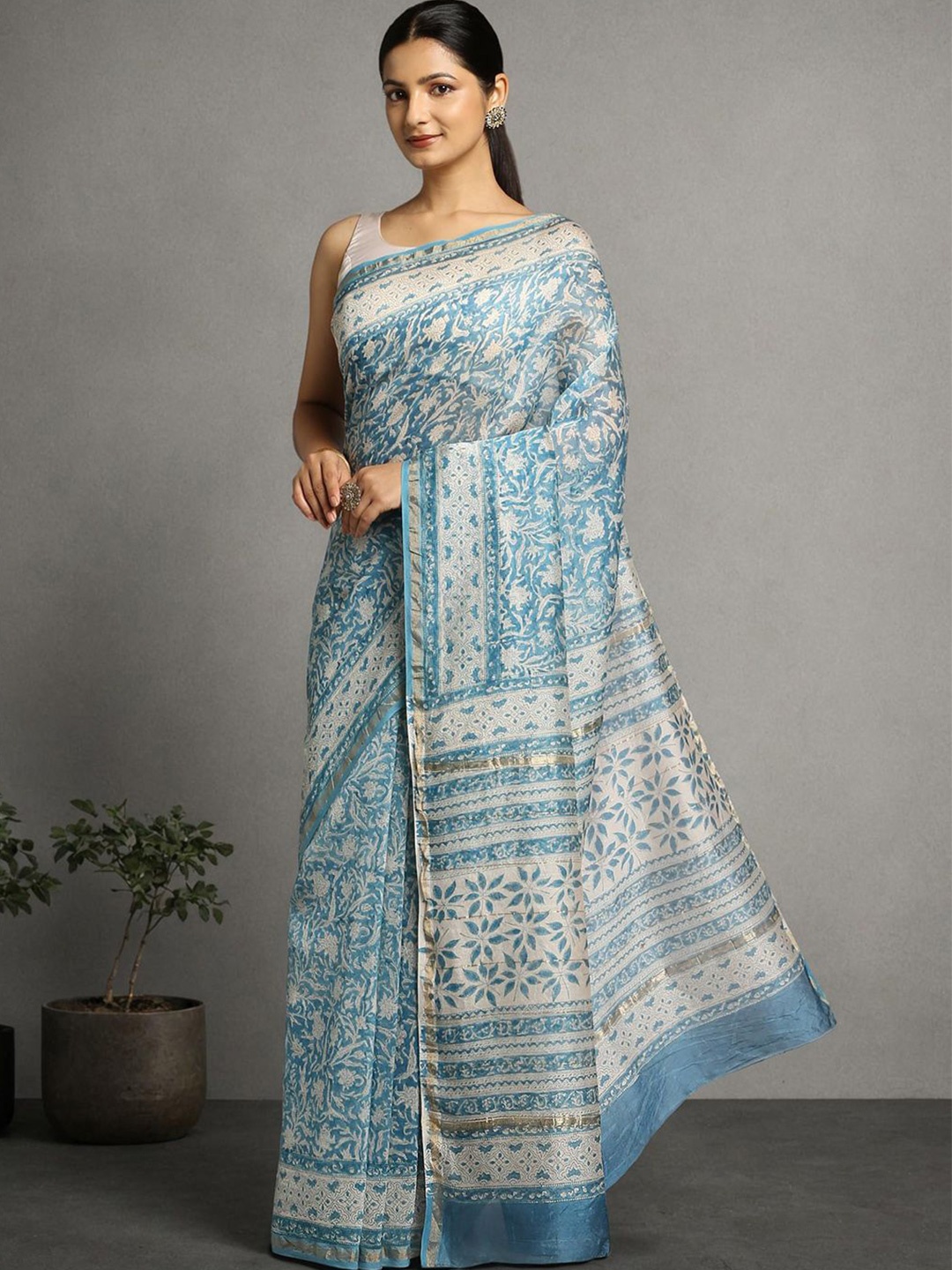 

Suha Women Floral Zari Chanderi Saree With Blouse Piece, Turquoise blue