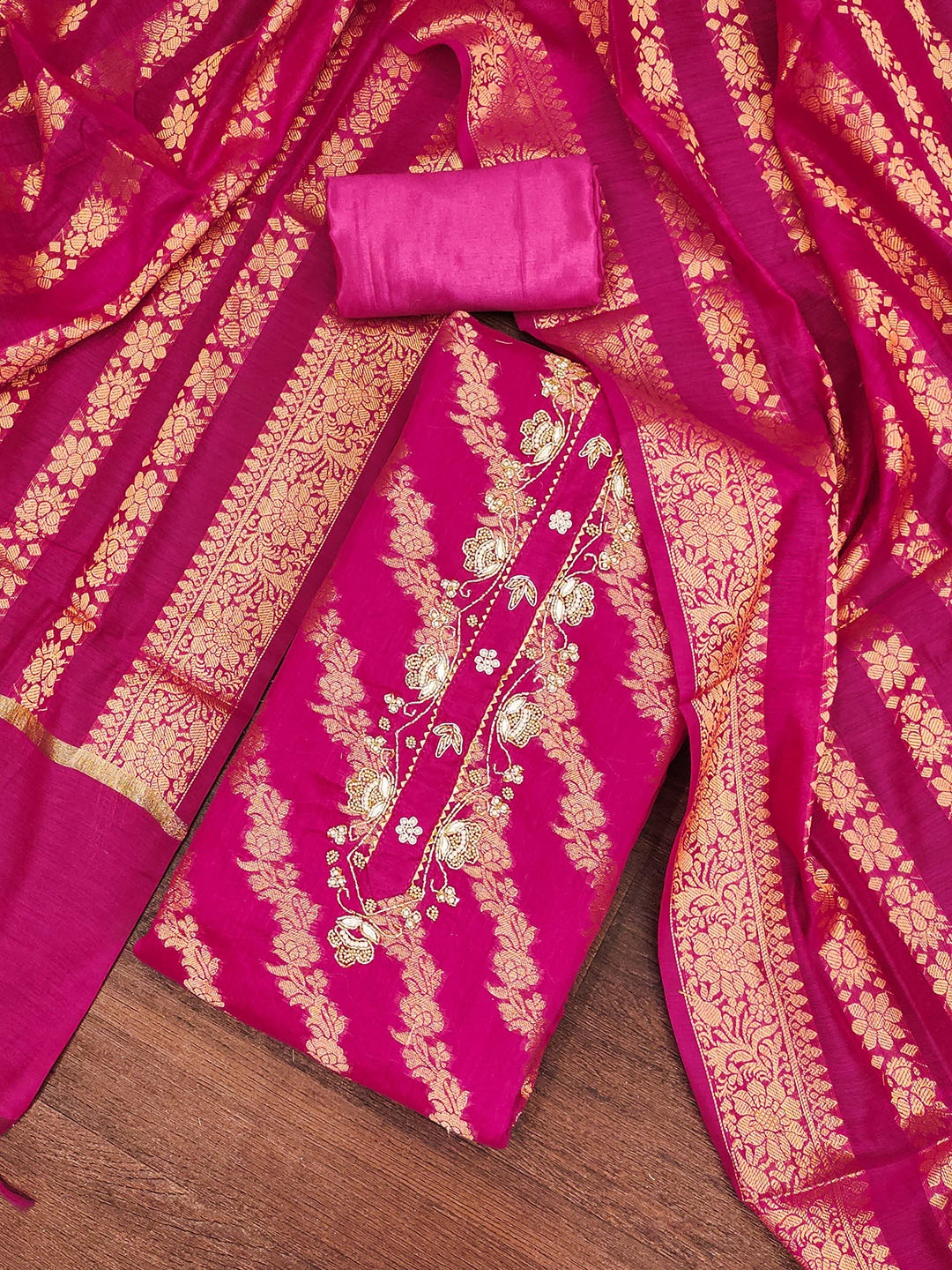

Maroosh Embellished Unstitched Dress Material, Pink