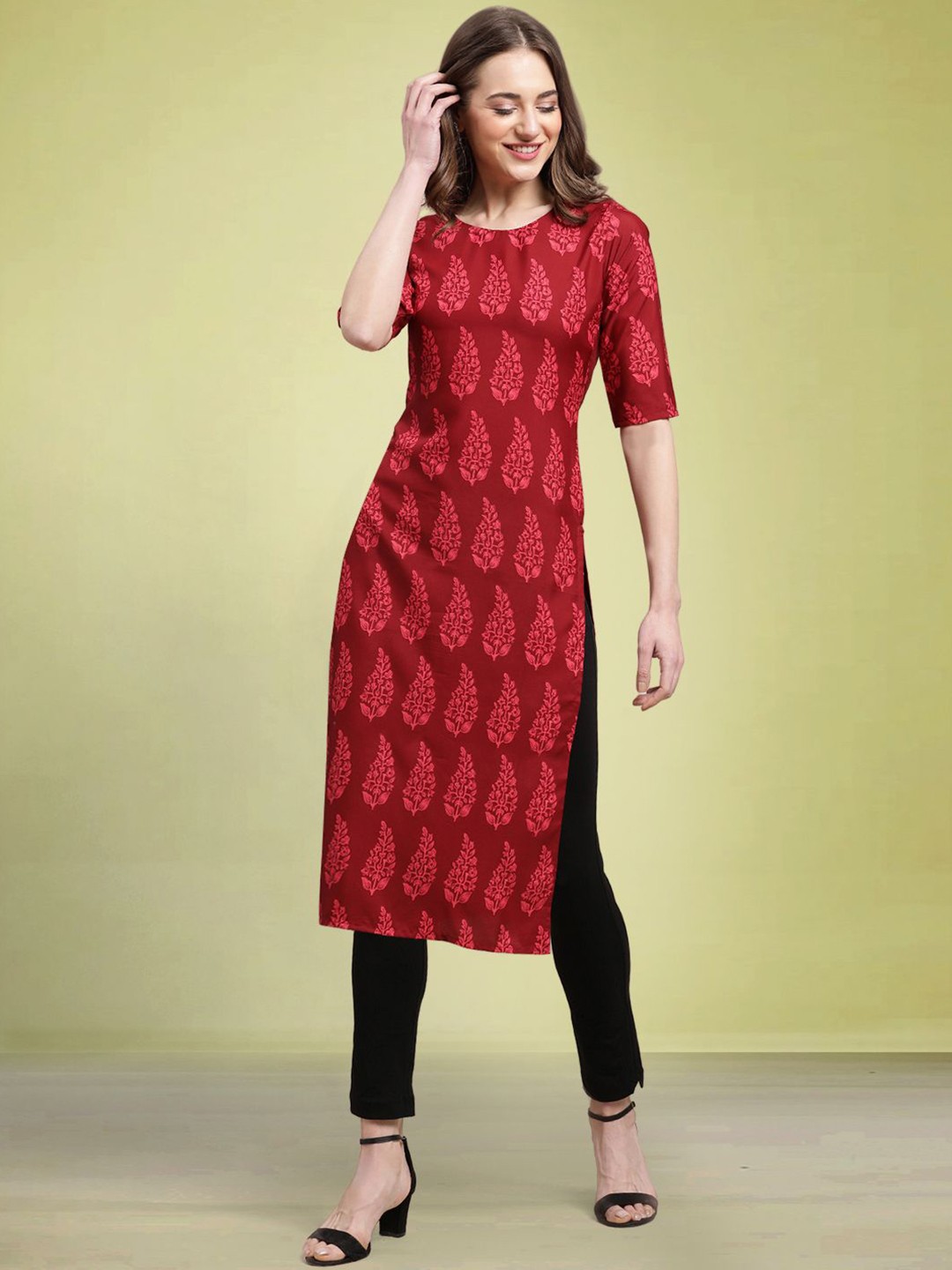 

Moda Rapido Women Ethnic Motifs Printed Round Neck Straight Kurta, Red