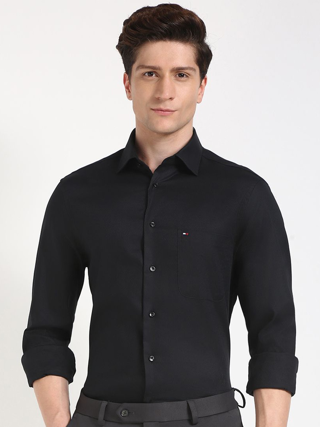 

Tommy Hilfiger Men Relaxed Opaque Casual Shirt, Black