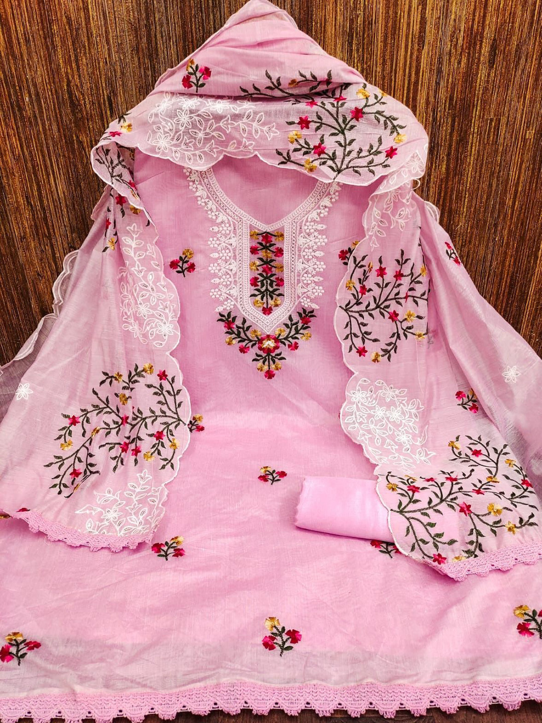 

HMP Fashion Floral Embroidered Jacquard Chanderi Unstitched Dress Material, Pink