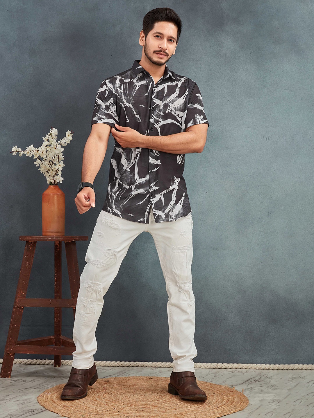 

Moda Rapido Men Comfort Floral Opaque Printed Casual Shirt, Black
