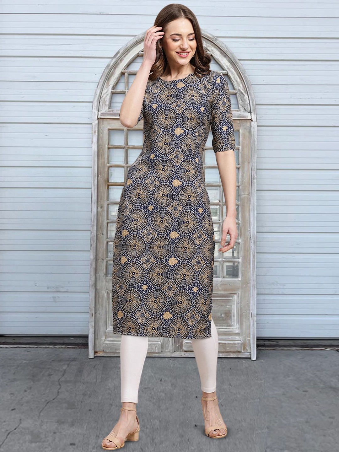 

Moda Rapido Ethnic Motifs Printed Round Neck Straight Kurta, Blue