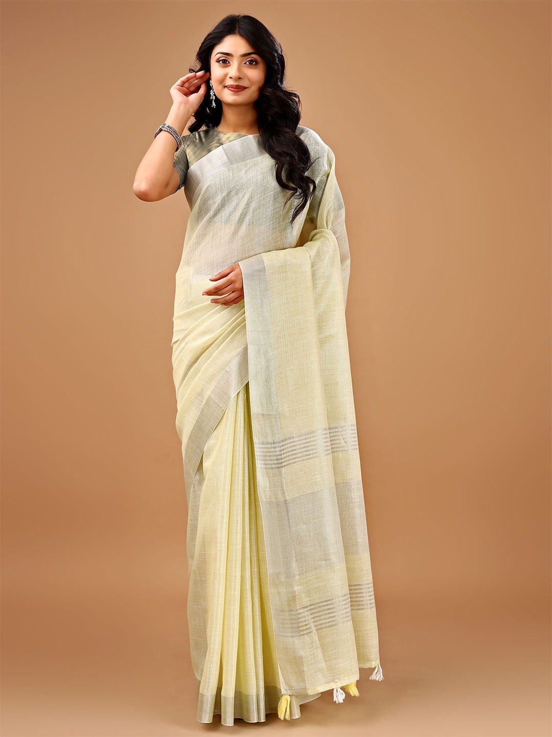 

PURI MAA Zari Linen Blend Kota Saree, Yellow