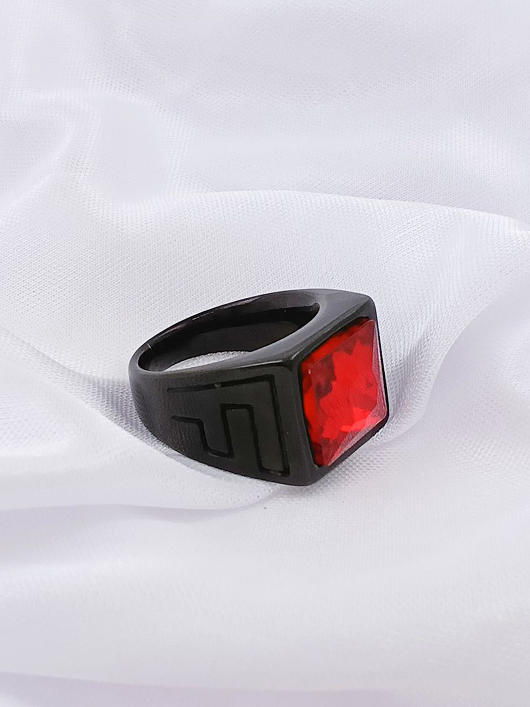 

Saizen Men Stainless Steel Gemstone Studded Finger Ring, Black
