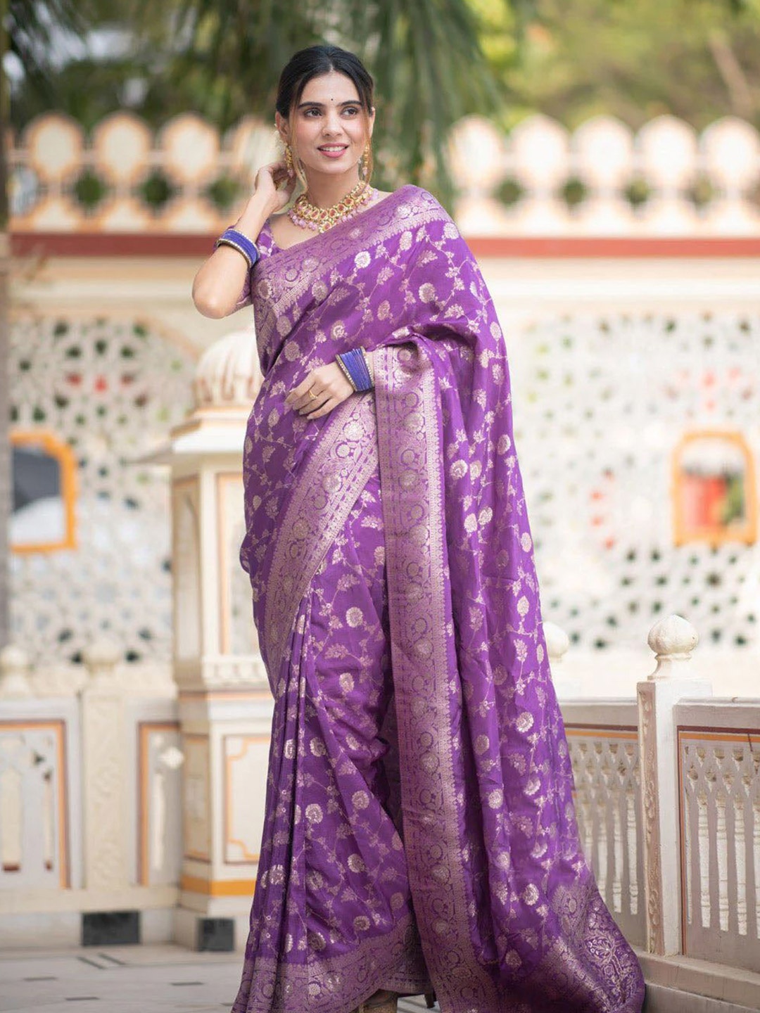 

KALINI Woven Design Silk Blend Banarasi Saree, Purple