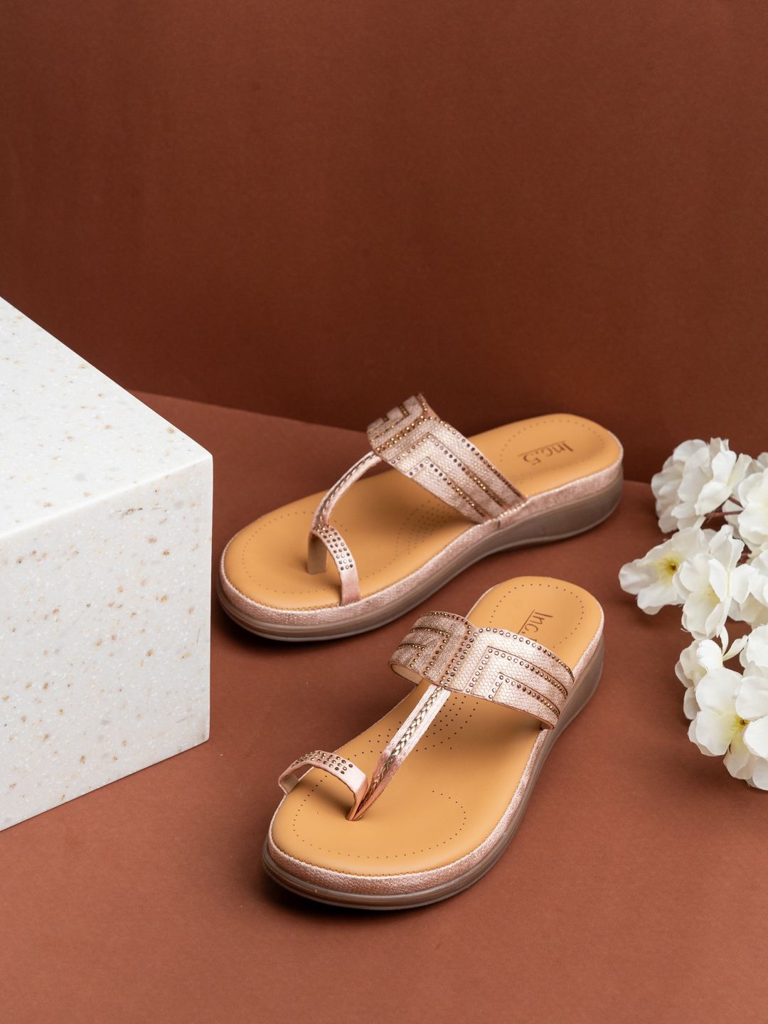 

Inc 5 Women Round-Toe Party Wear Flats, Pink