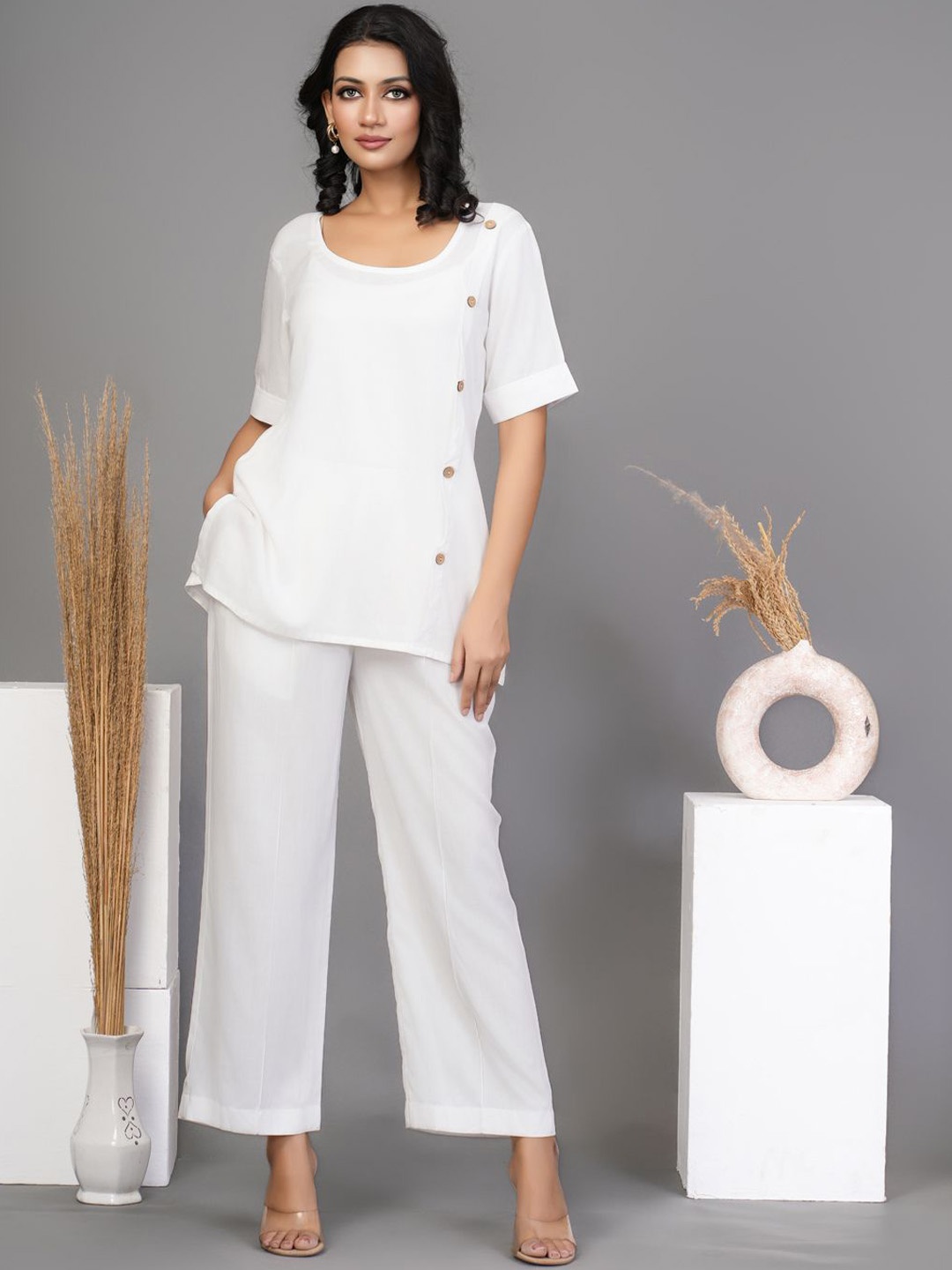 

VIBE VISION Round Neck Tunic With Palazzo, White