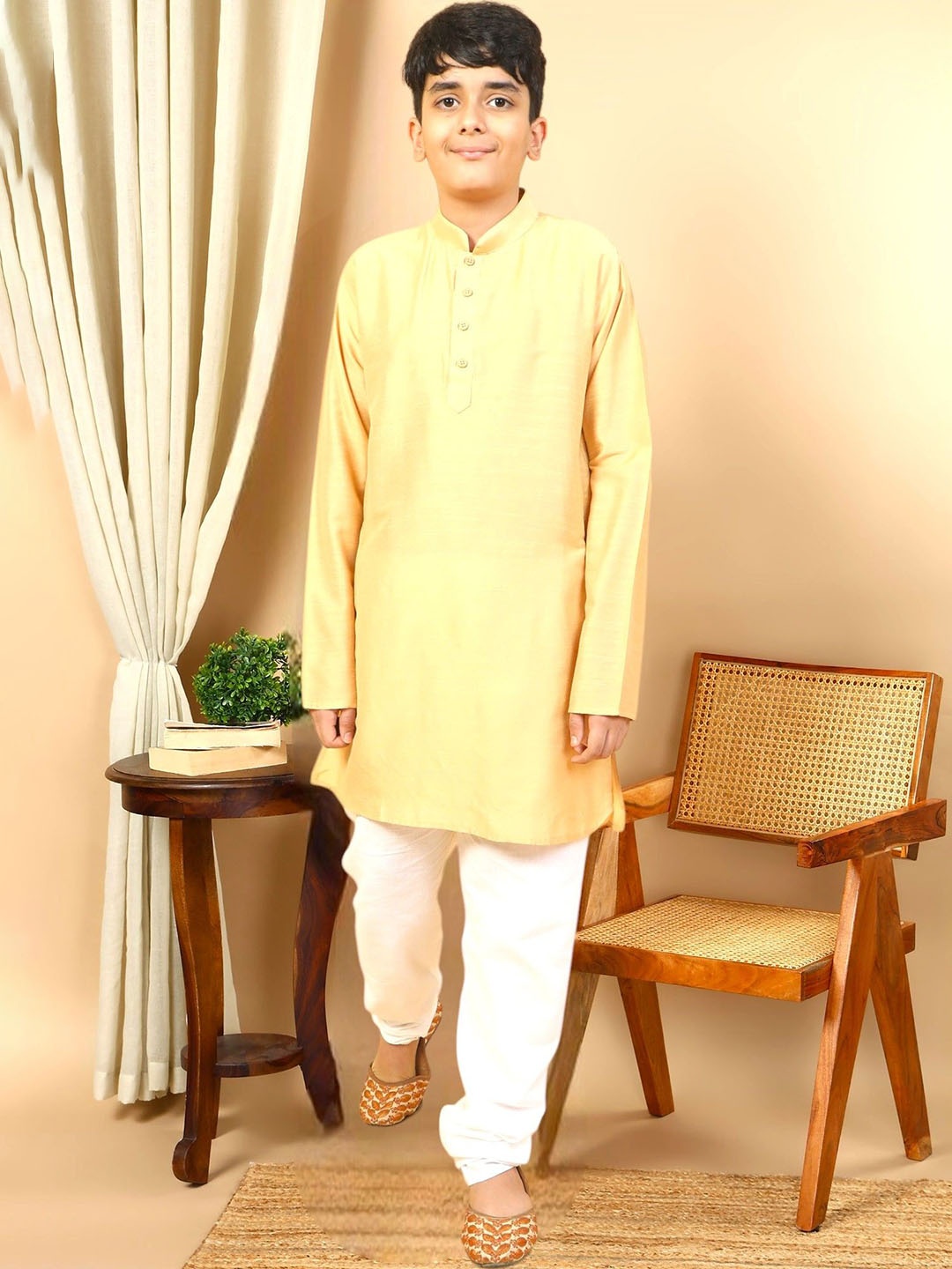 

TATTVA Boys Regular Kurta with Pyjamas, Yellow