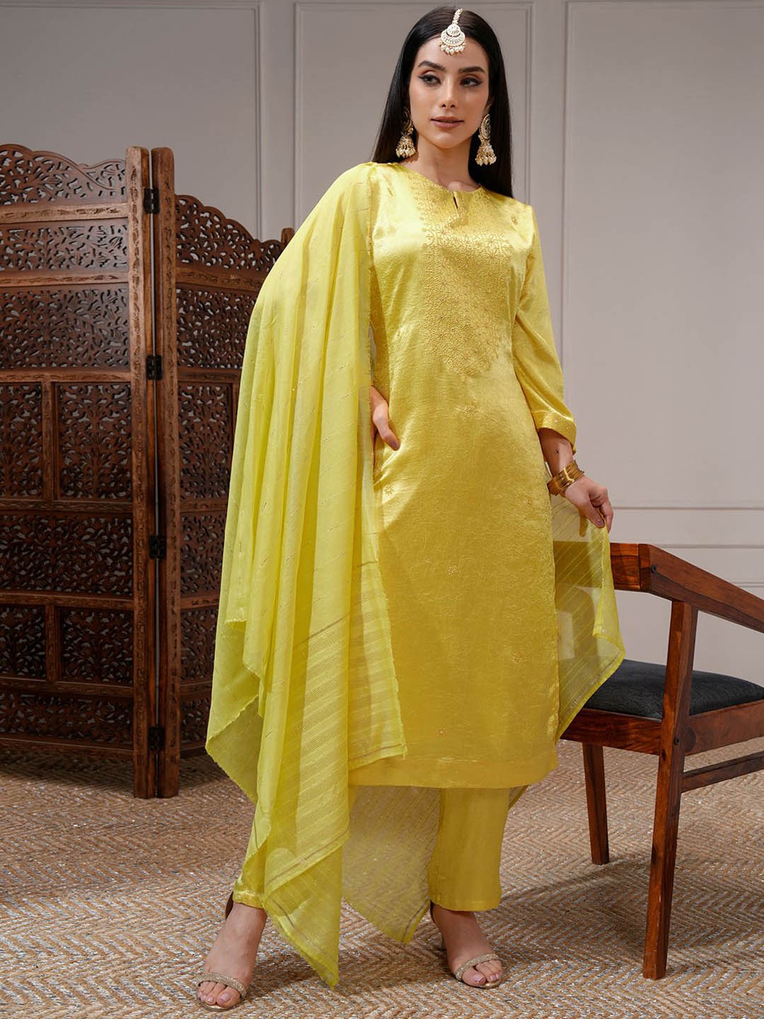 

Vishudh Women Ethnic Motifs Embroidered Regular Kurta with Trousers & With Dupatta, Lime green