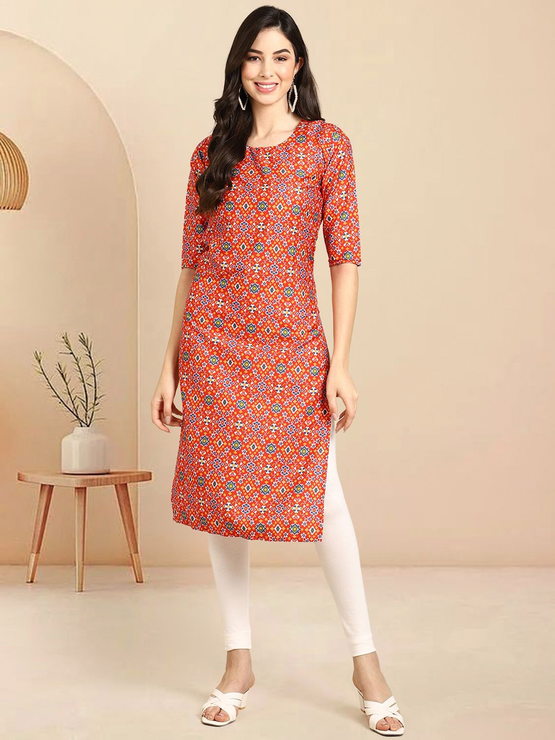 

Moda Rapido Women Printed Straight Kurta, Red