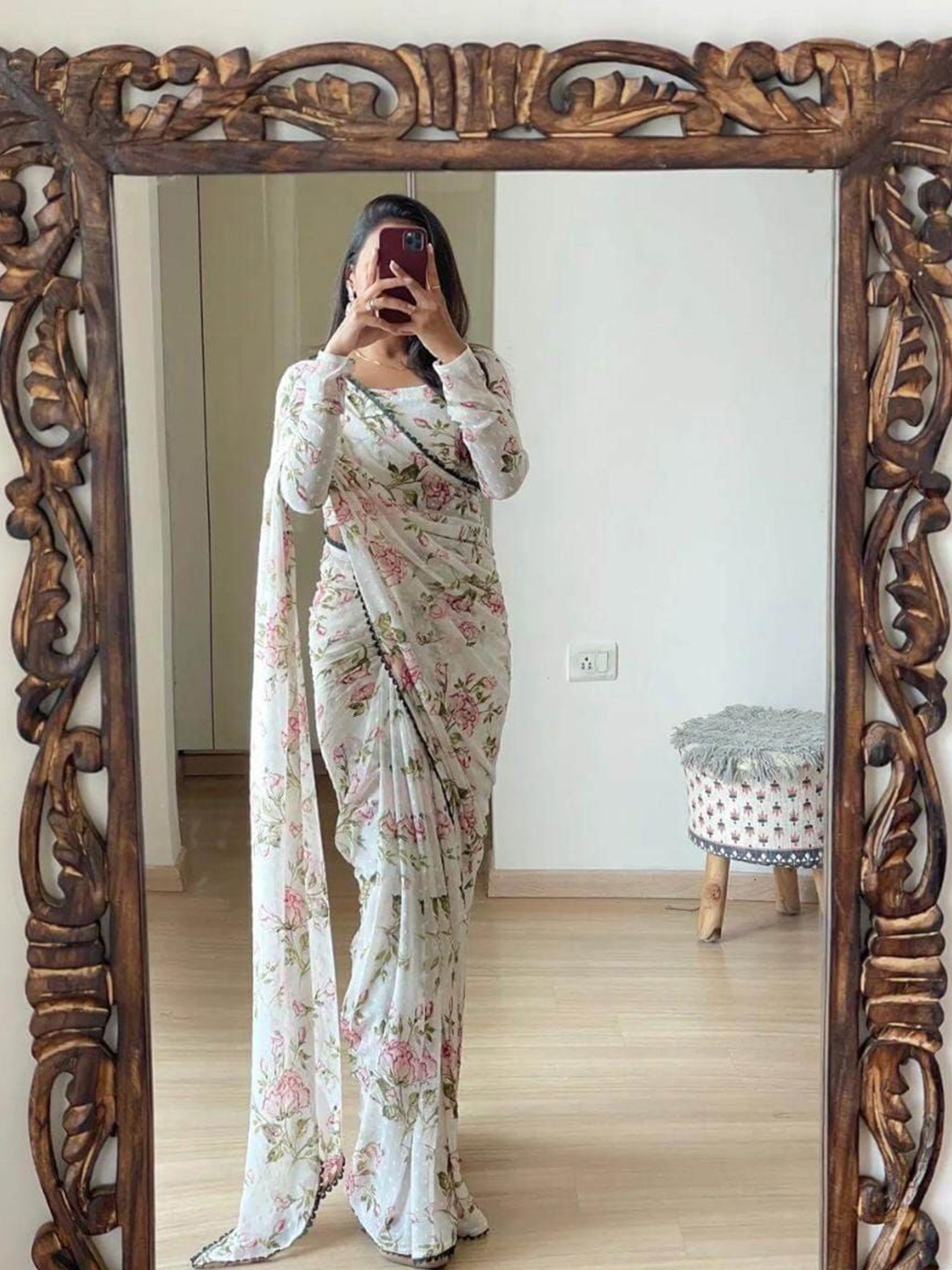 

HMP Fashion Floral Printed Ready to Wear Saree, White