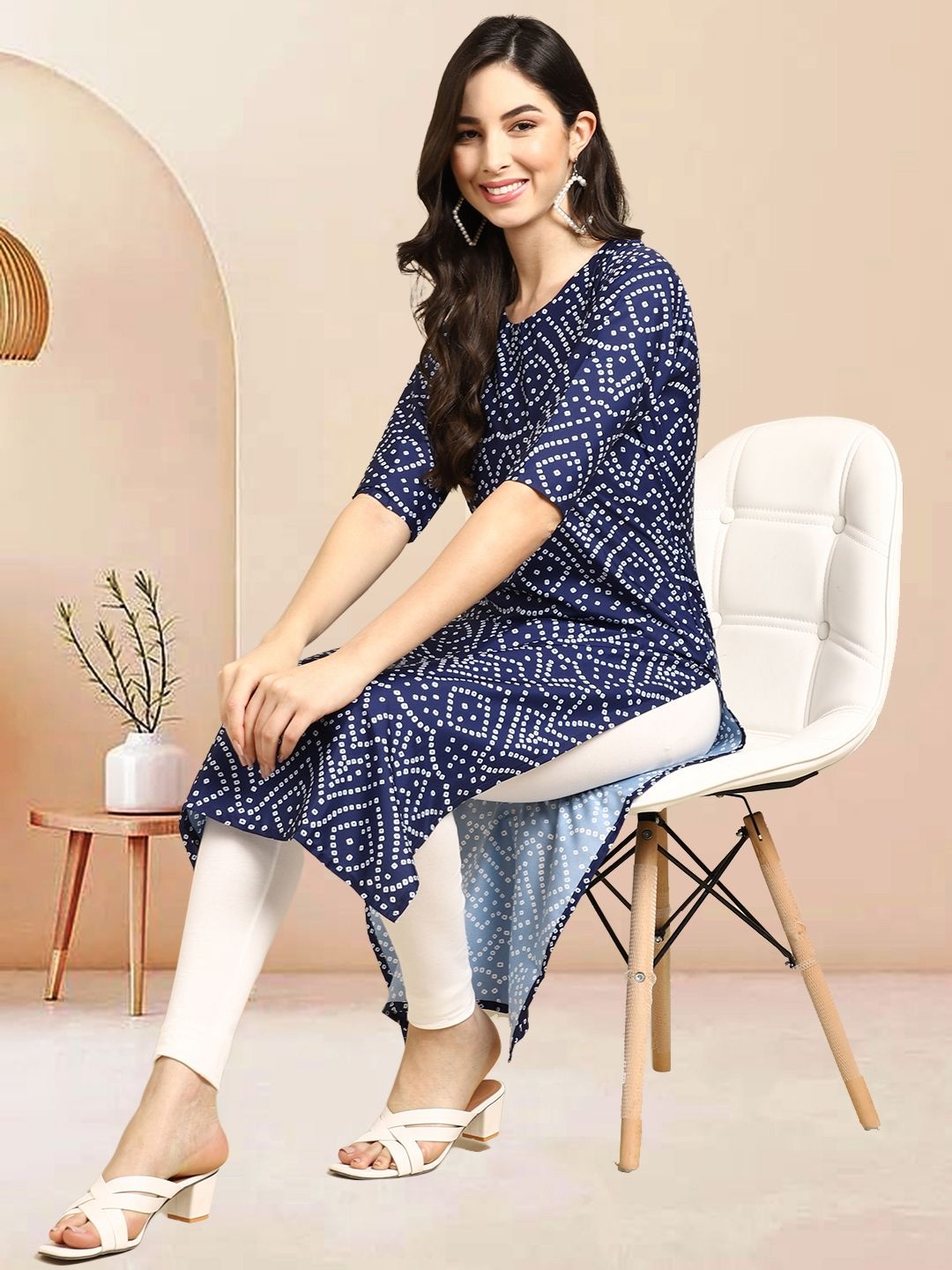 

Moda Rapido Women Printed Straight Kurta, Blue