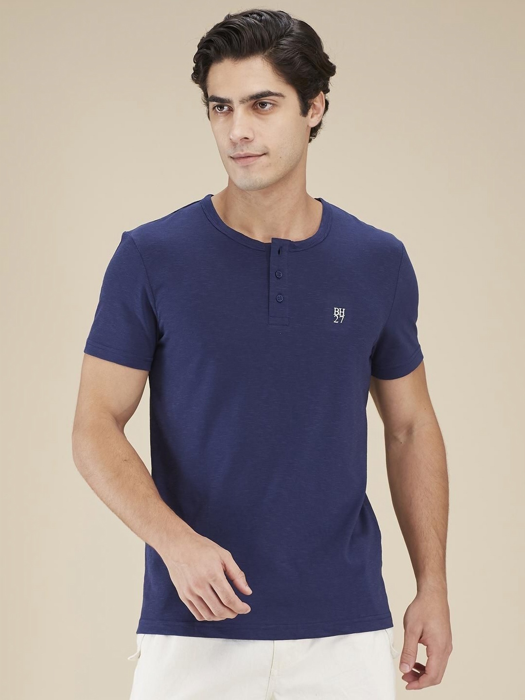 

Being Human Men Solid Henley Neck Slim Fit T-shirt, Navy blue