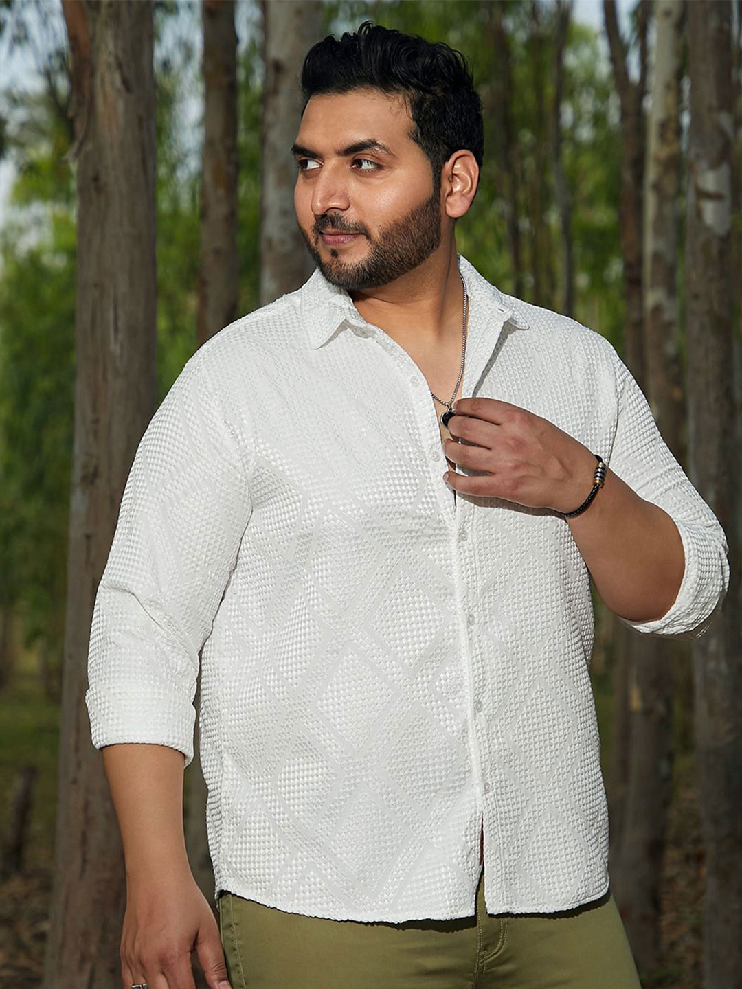 

Instafab Plus Men Comfort Opaque Casual Shirt, White