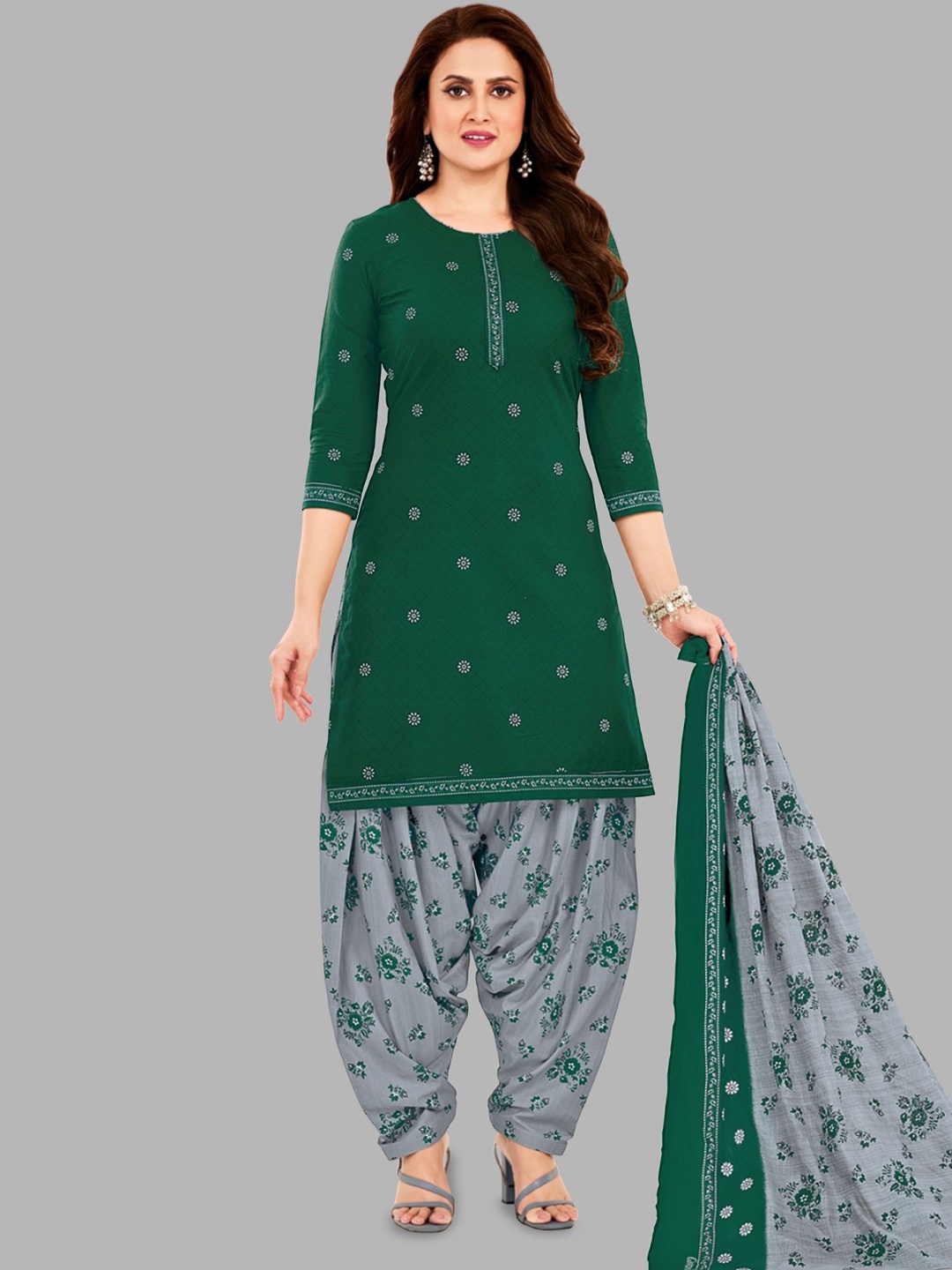 

Simmu Printed Pure Cotton Unstitched Dress Material, Green