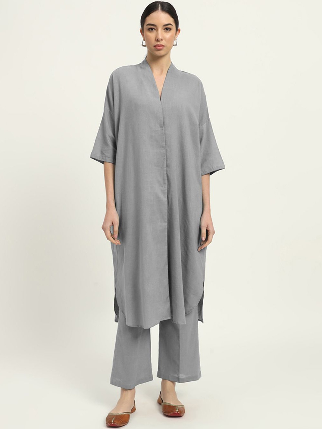 

Thevasa Cotton V-Neck Tunic With Trouser Co-Ords, Grey