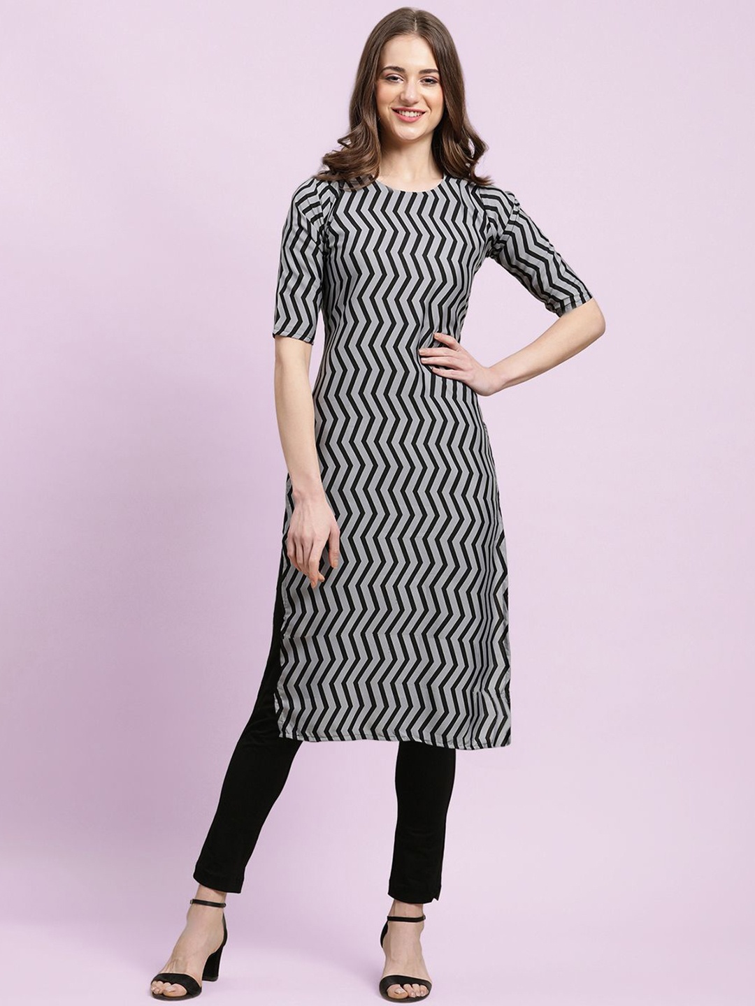 

Moda Rapido Chevron Printed Round Neck Straight Kurta, Black