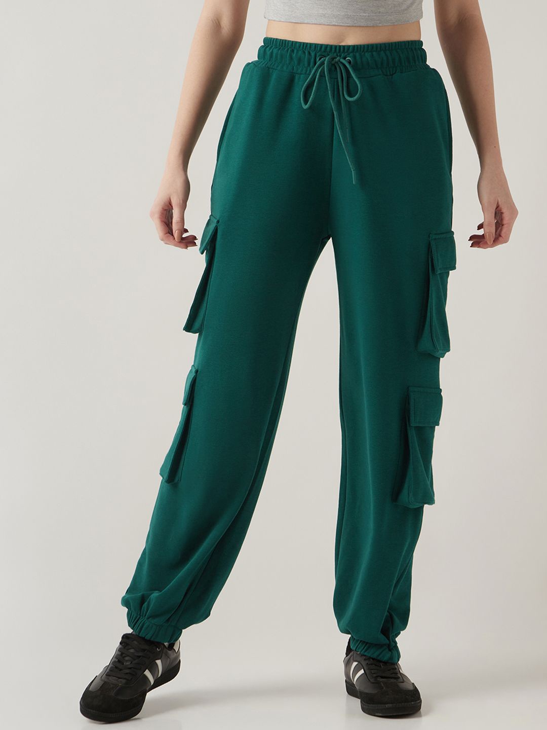 

Bewakoof Air 1.0 Women Super Loose Fit Cargo Joggers, Green