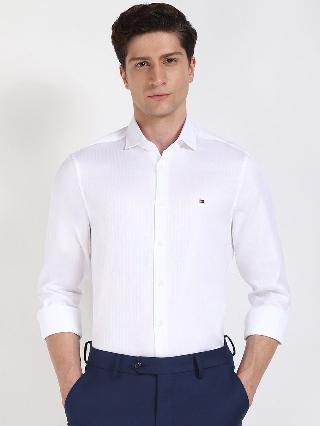 

Tommy Hilfiger Men Slim Fit Opaque Casual Shirt, White