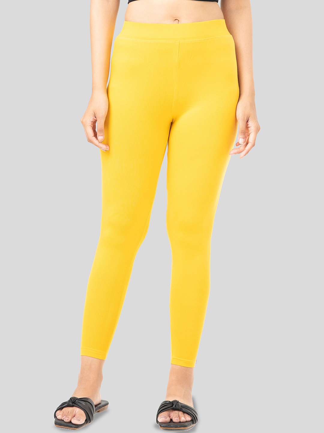 

Selsia Women Pure Cotton Ankle-Length Leggings, Yellow