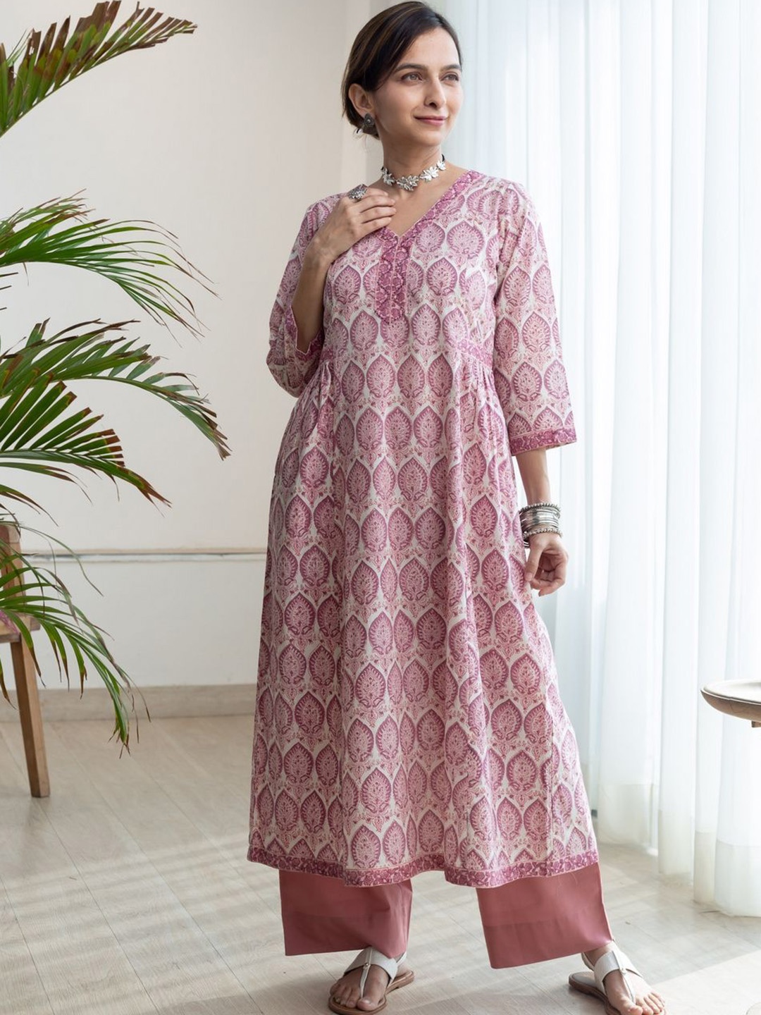 

KUSVAA Ethnic Motifs Printed V-Neck Sequinned Cotton Pleated A-Line Kurta, Pink