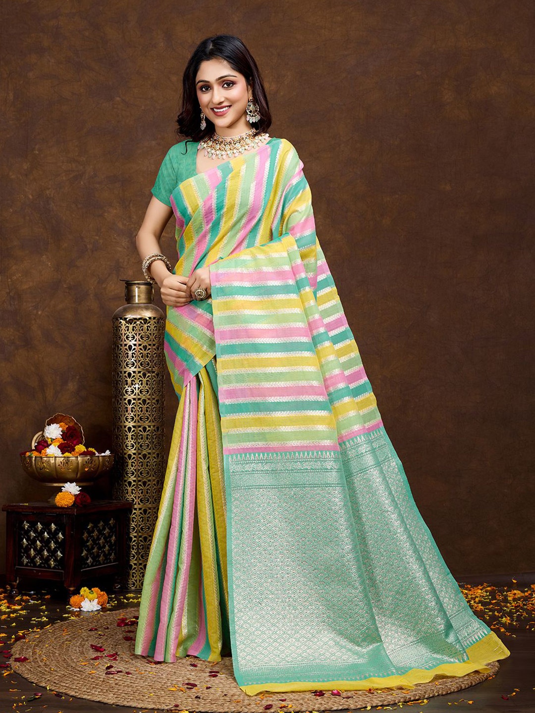 

NIWAA Woven Design Striped Chanderi Saree, Sea green