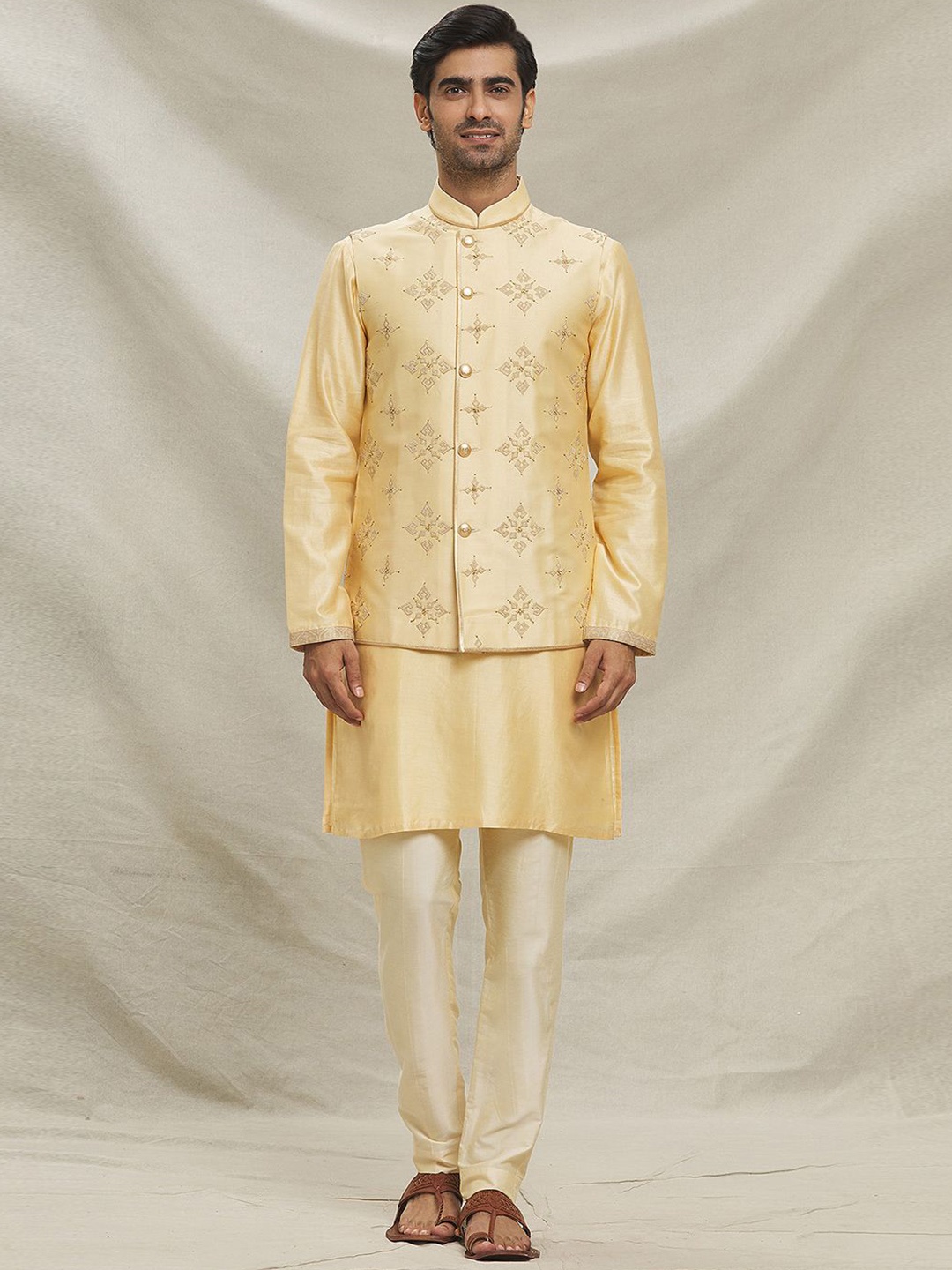 

Arihant Rai Sinha Men Regular Chanderi Silk Kurta with Trousers, Beige