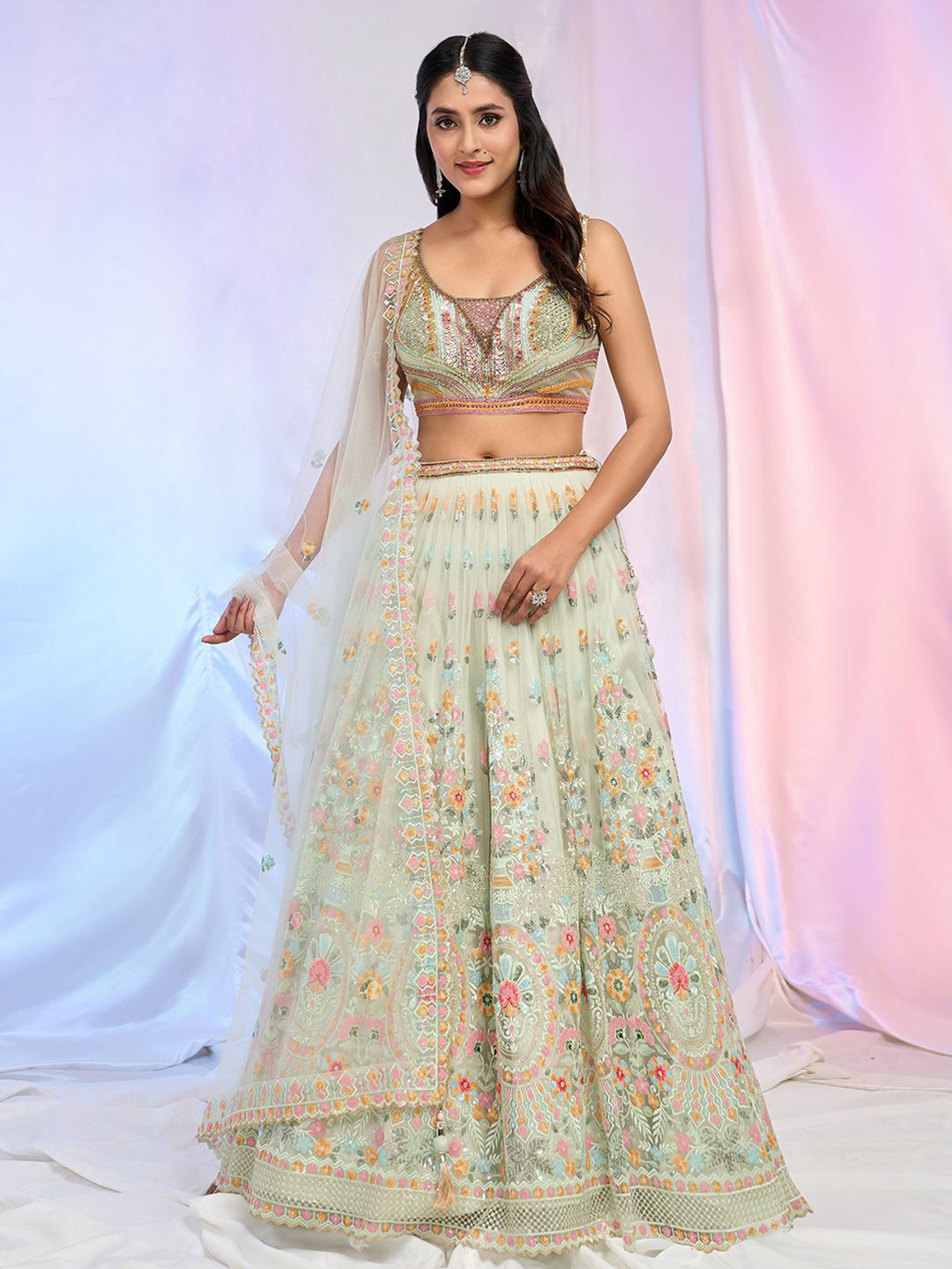 

Alaya Advani Embroidered Sequinned Ready to Wear Lehenga & Blouse With Dupatta, Green