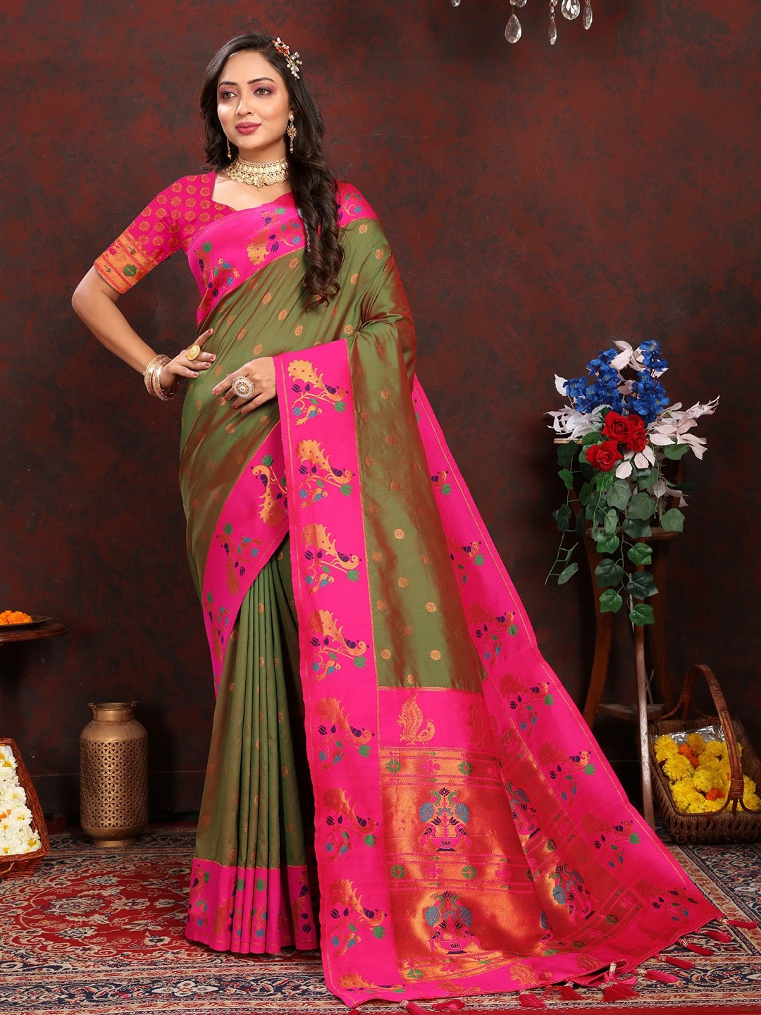 

LeeliPeeri Designer Woven Design Zari Silk Blend Paithani Saree, Green