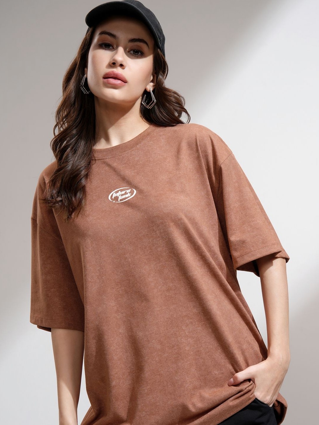 

Street By Tokyo Talkies Women Solid Round Neck Oversized T-shirt, Brown