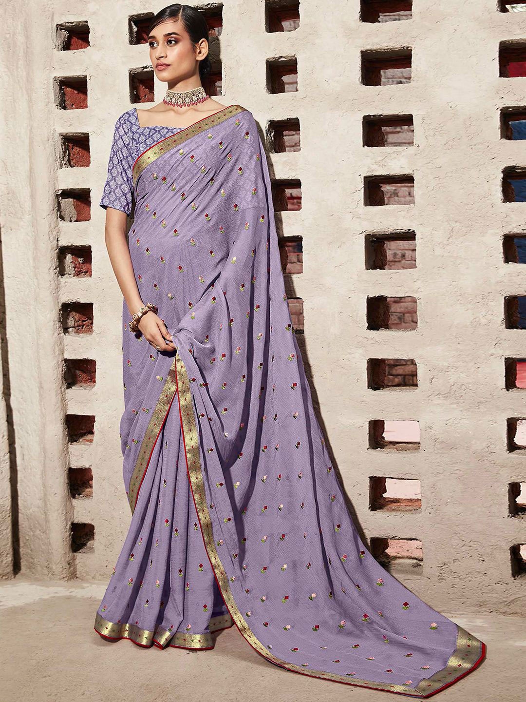 

Peachmode Floral Embroidered Zari Pure Chiffon Saree, Purple
