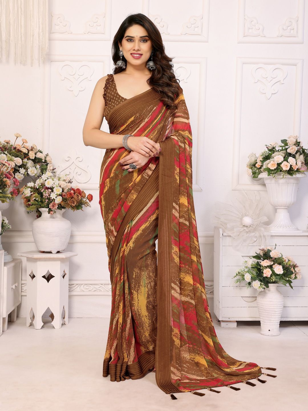 

PEORA'S CLOSET Printed Abstract Leheriya Saree, Brown