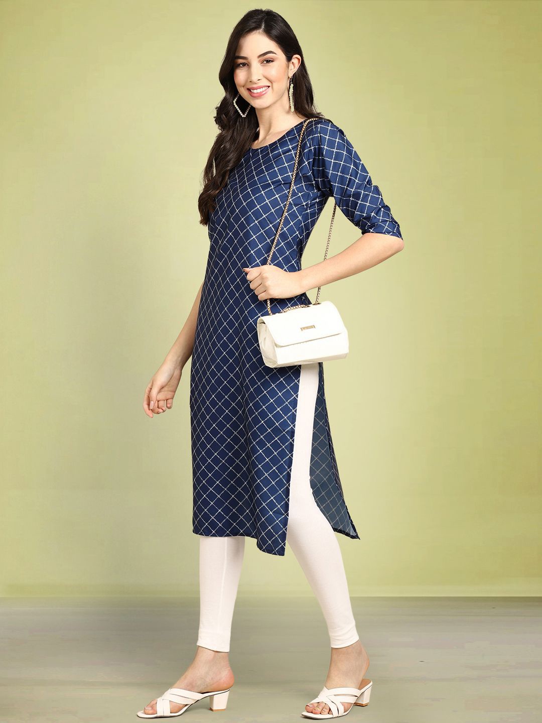 

Moda Rapido Checked Round Neck Straight Kurta, Blue