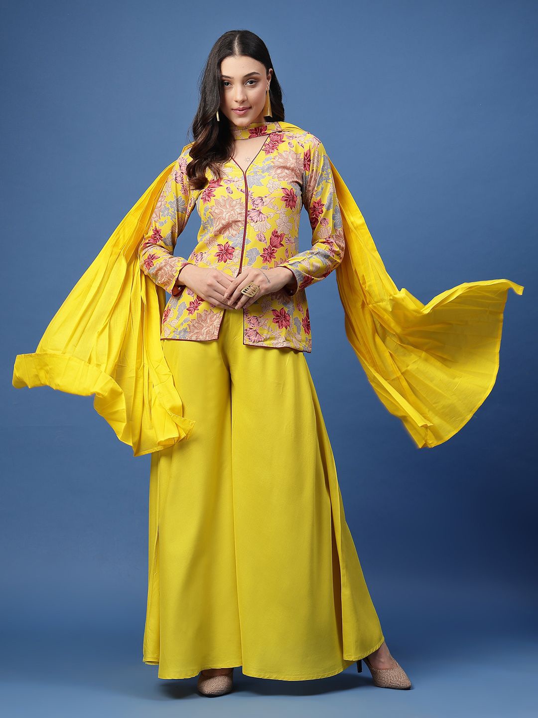 

AHMI Women Printed Kurta with Sharara & With Dupatta, Mustard