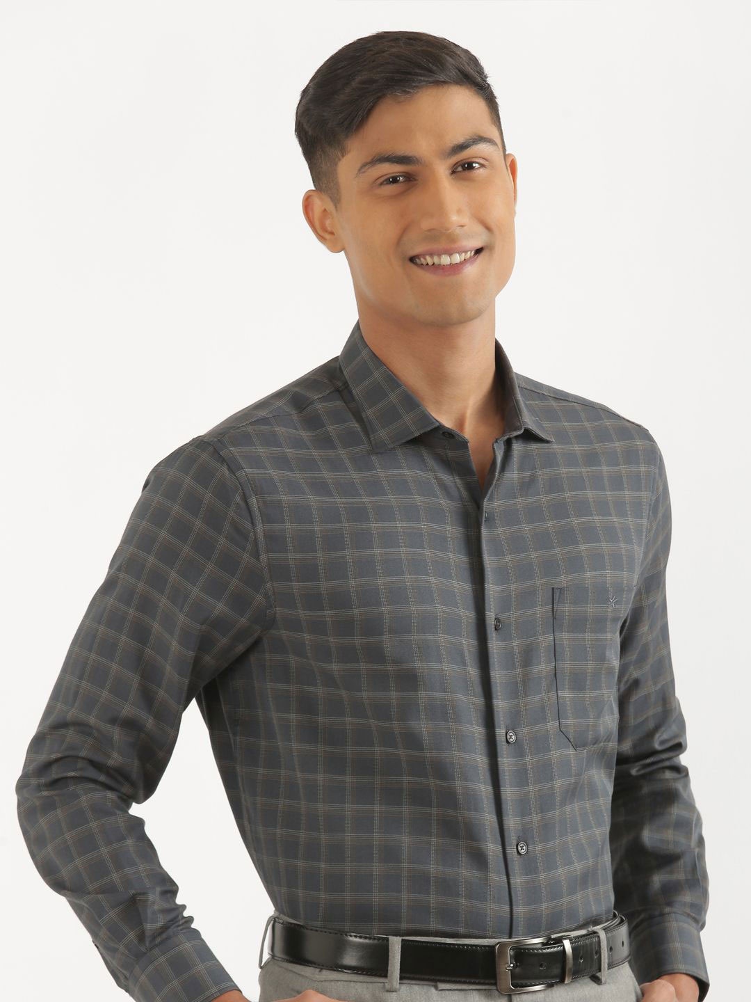 

CROYDON UK Men Comfort Opaque Checked Casual Shirt, Grey