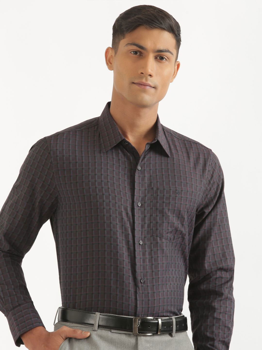 

CROYDON UK Men Comfort Opaque Checked Casual Shirt, Violet
