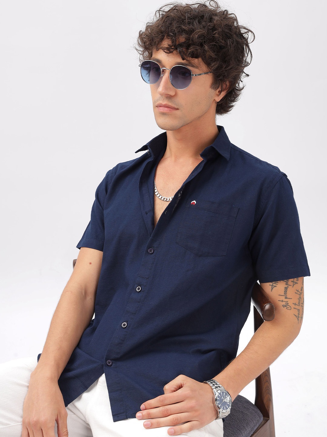 

BS BLUE SQUAD Men Slim Fit Opaque Casual Shirt, Navy blue