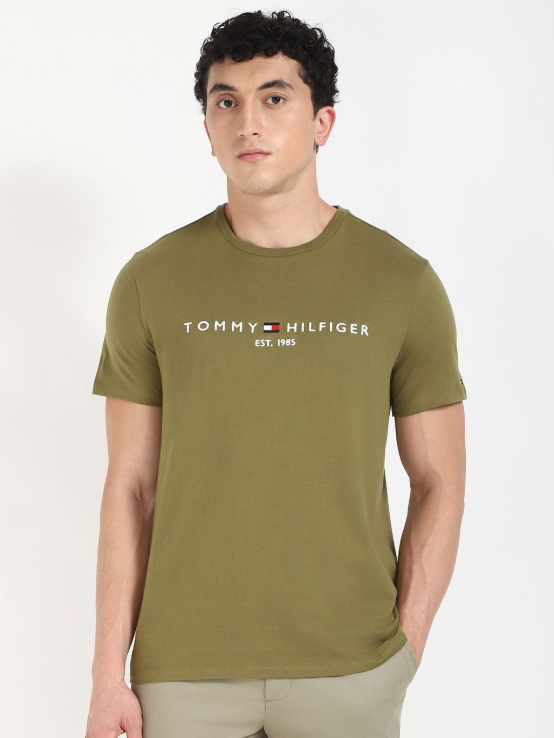 

Tommy Hilfiger Men Typography Printed T-shirt, Olive
