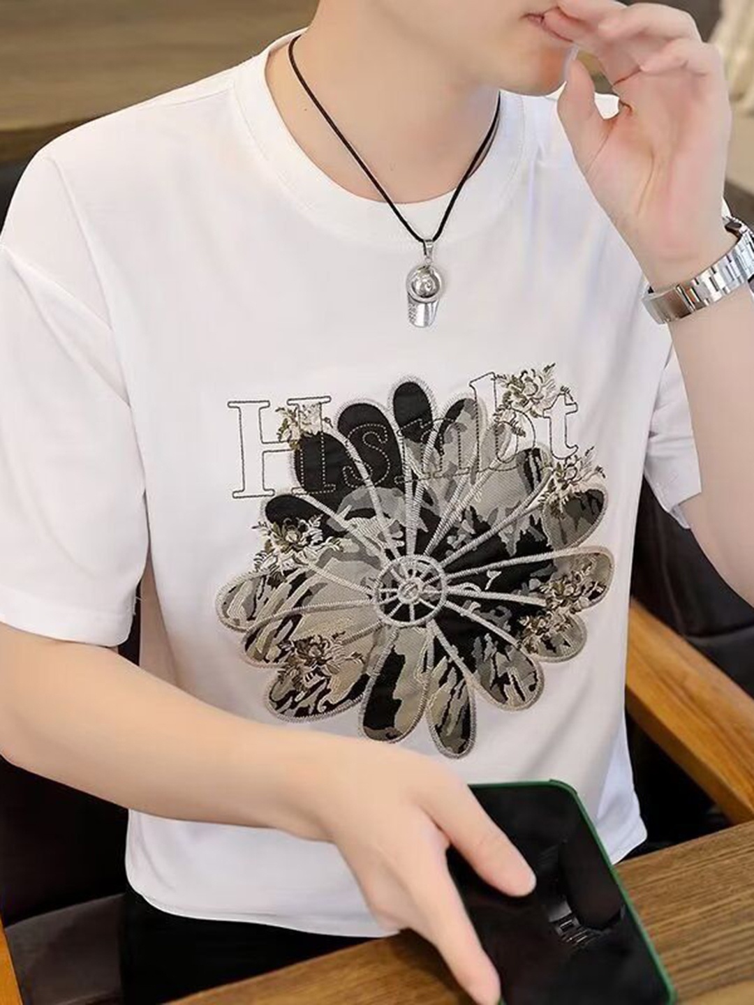 

StyleCast Men Floral Printed Round Neck Silk T-shirt, White