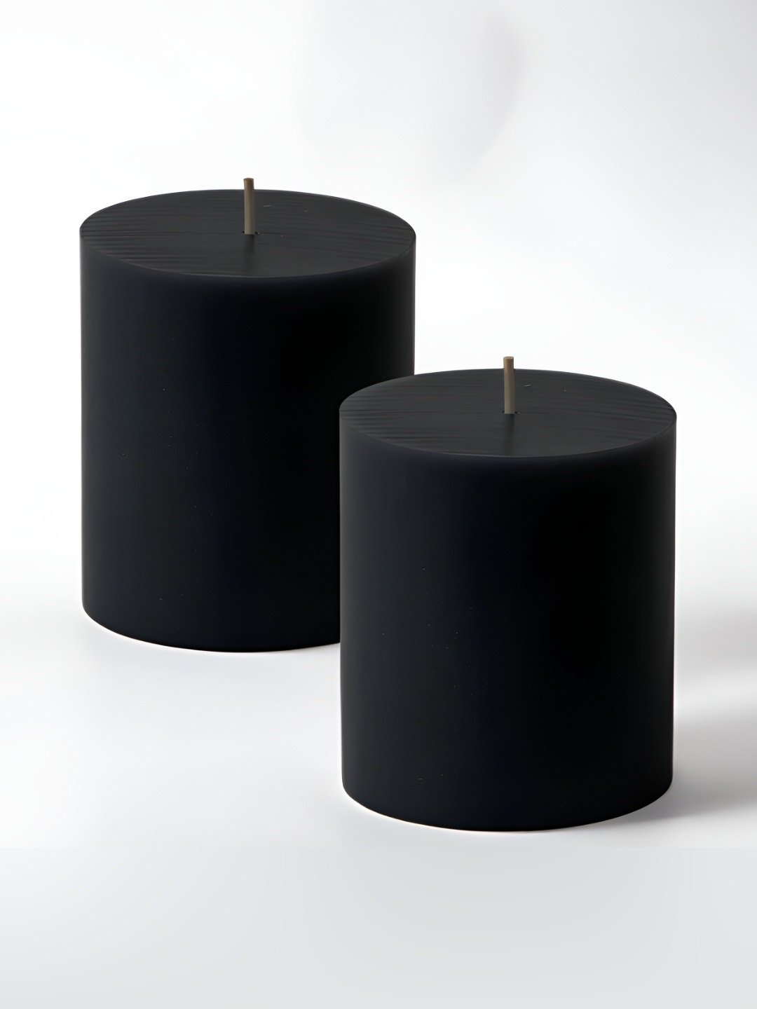 

atorakushon Black-Toned 2 pieces Scented Pillar Candle