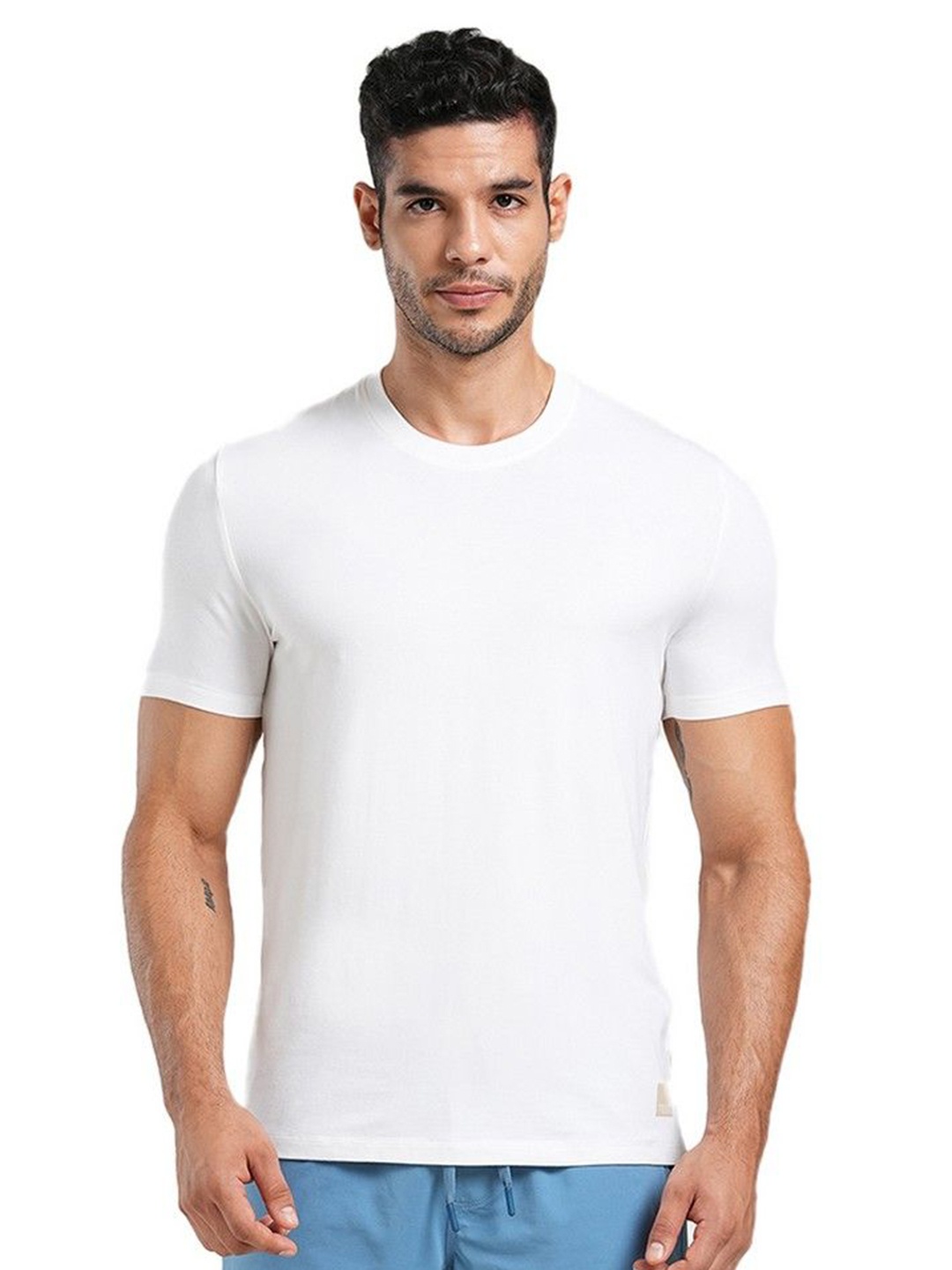 

TEGO Men Moisture Wicking Solid Round Neck Bamboo Slim Fit T-shirt, White