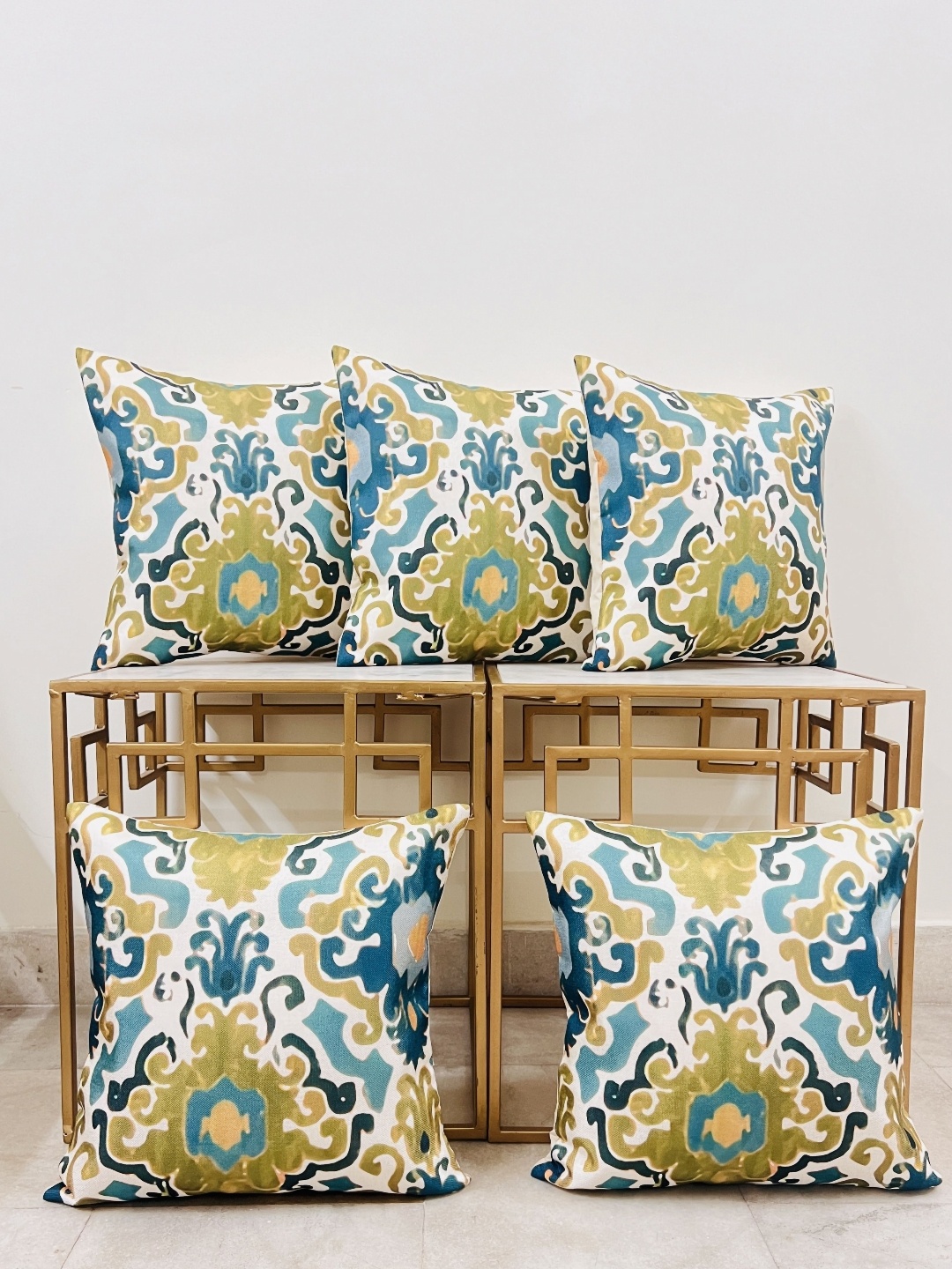 

DIHIKA White & Blue 5 Pieces Self Design Jute Silk Square Pillow Covers