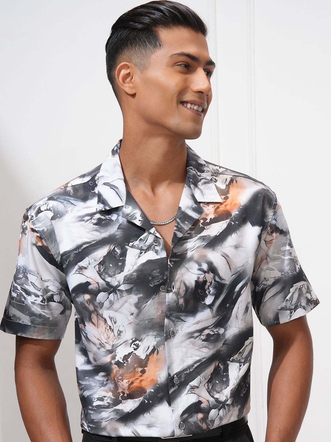 

LOCOMOTIVE Men Floral Opaque Printed Casual Shirt, Multi