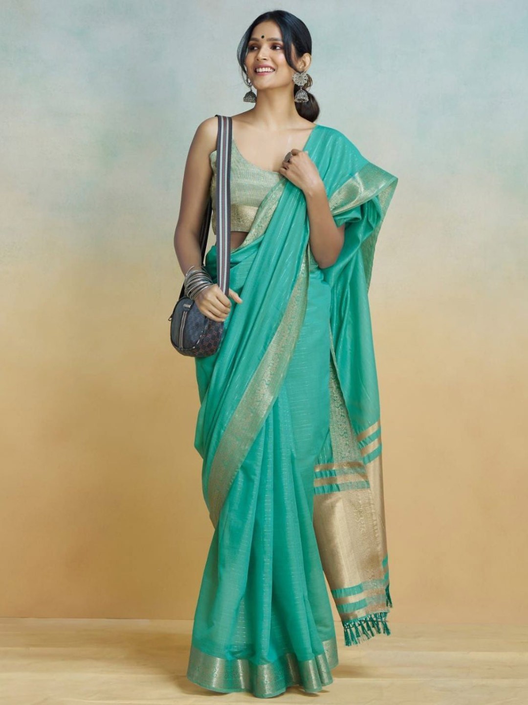 

KALINI Striped Zari Banarasi Saree, Green