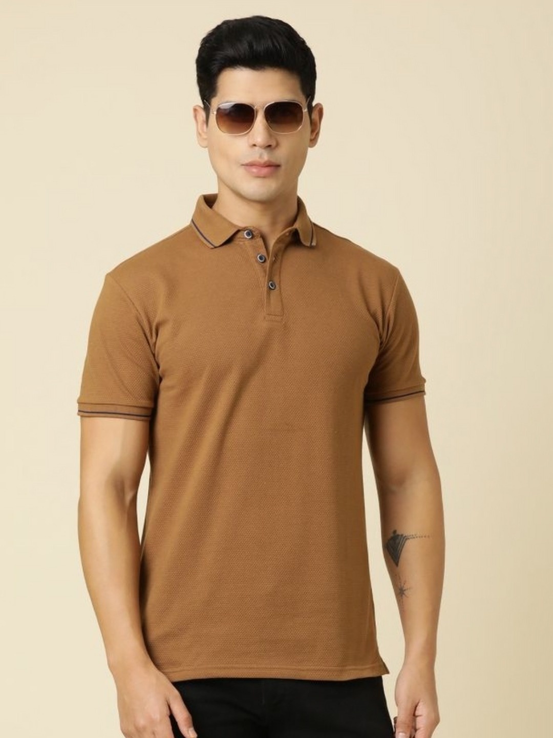 

Provogue Men Polo Collar Dri-FIT T-shirt, Brown