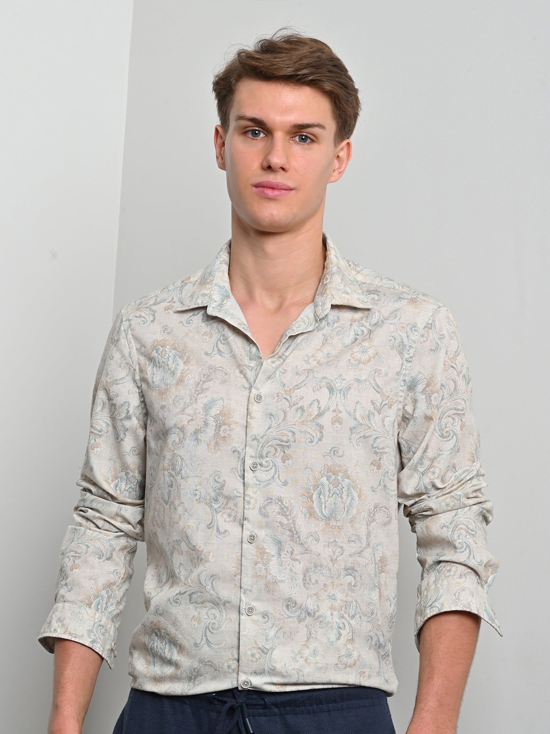 

POE Men Ivory - Cotton Linen Printed Shirt - Green, Beige