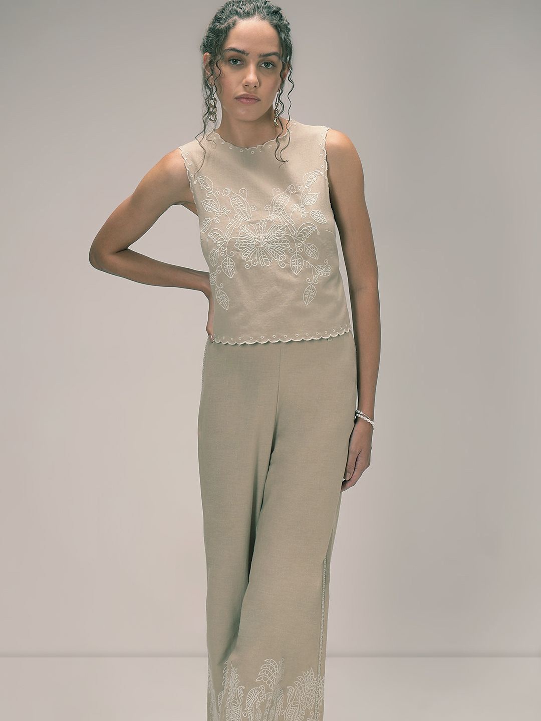 

Vero Moda Cotton Top, Beige