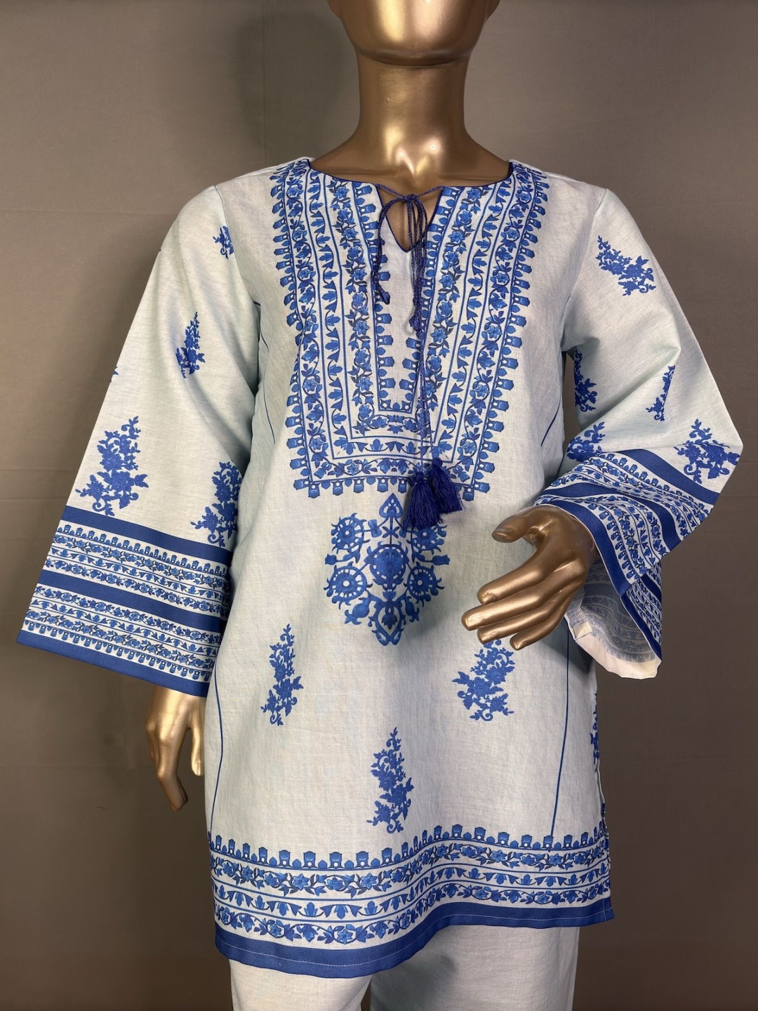 

Kihums Floral Printed Straight Tunic with Palazzos, Blue
