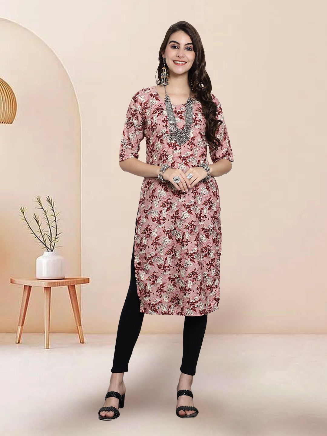 

7Threads Selection of 2 Floral Printed Round Neck Straight Kurtas, Peach